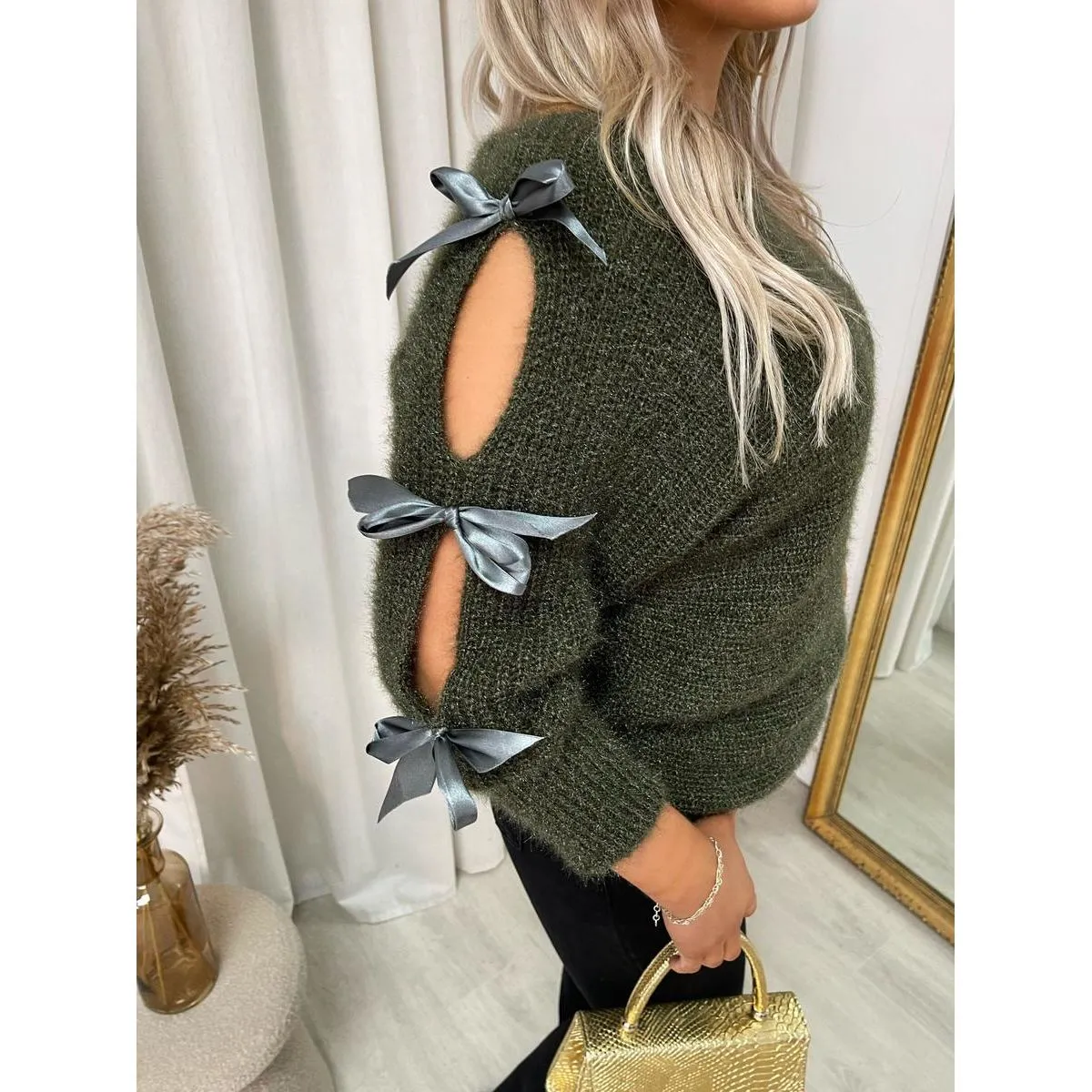 Cut Out Tie Bow Sleeve Detail Chunky Knitted Top